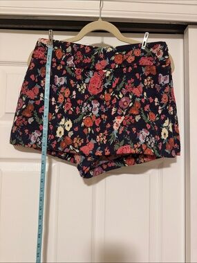 Zara Floral Print Women's Skort- Navy with Red & Pink Blooms